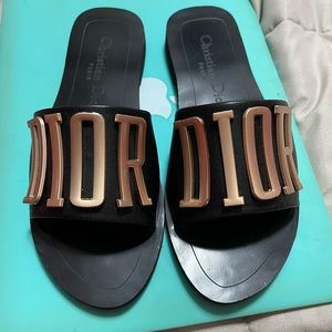 Evolution Sandal Slides
